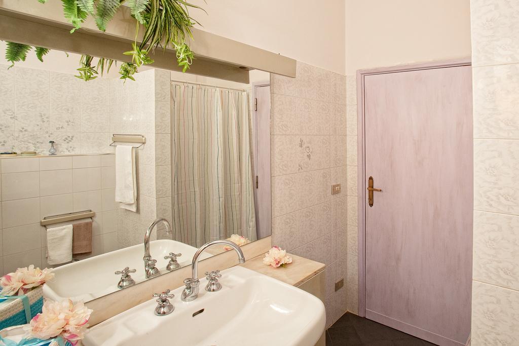 B&B Via Della Grotta Monsummano Terme ภายนอก รูปภาพ