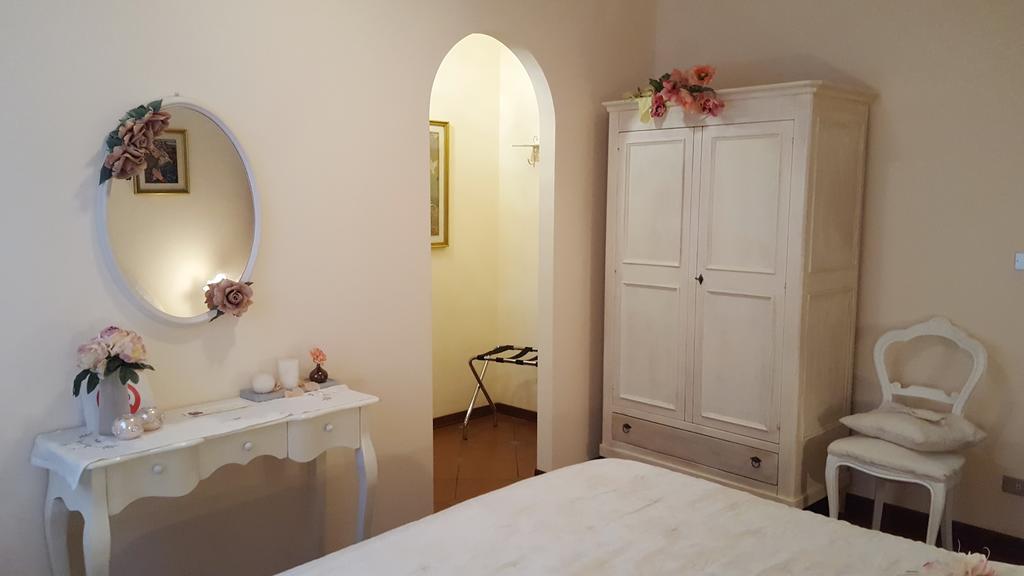 B&B Via Della Grotta Monsummano Terme ภายนอก รูปภาพ